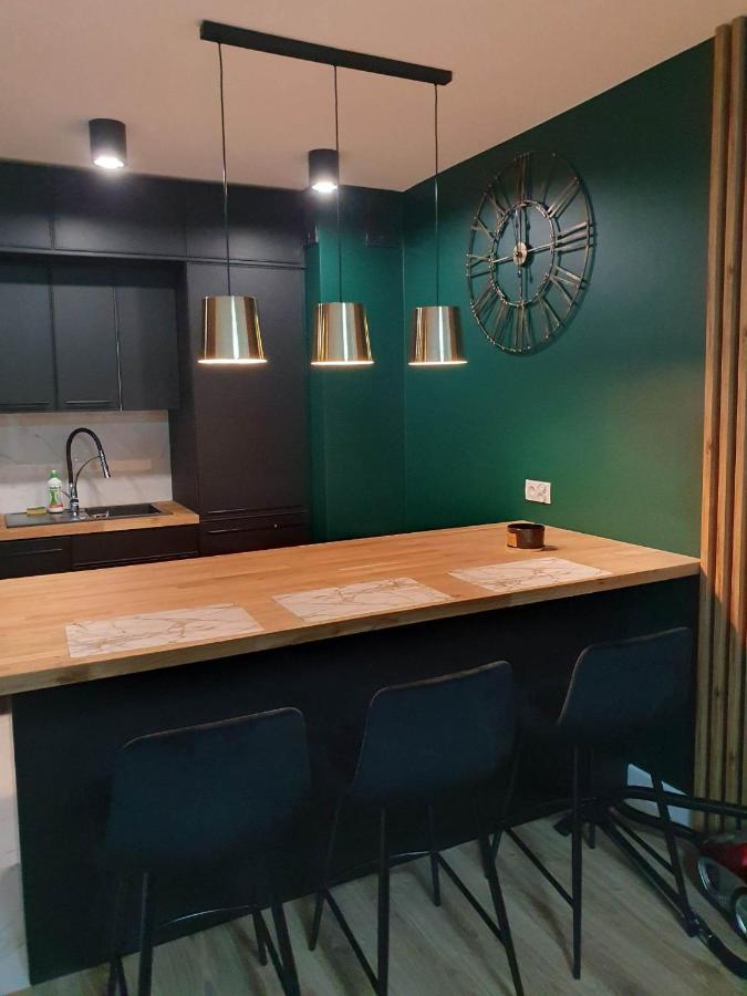 Apartament 3 Pokojowy Lub Pokoj W Mieszkaniu W Nowym Bloku Varsó Kültér fotó