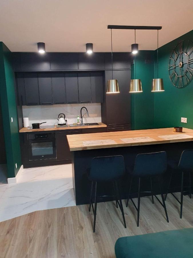 Apartament 3 Pokojowy Lub Pokoj W Mieszkaniu W Nowym Bloku Varsó Kültér fotó