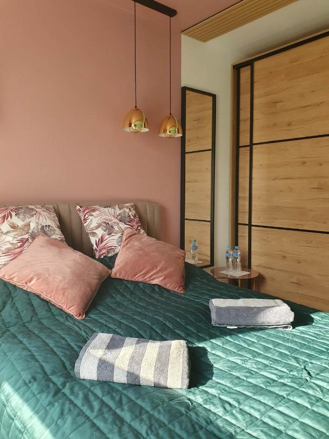 Apartament 3 Pokojowy Lub Pokoj W Mieszkaniu W Nowym Bloku Varsó Kültér fotó